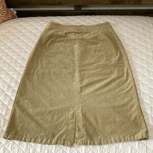 Vintage tan corduroy skirt.
